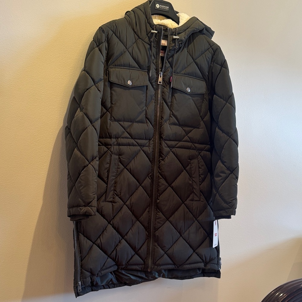 NWT - Levi's Dark Green Quilted Hooded Winter Jacket